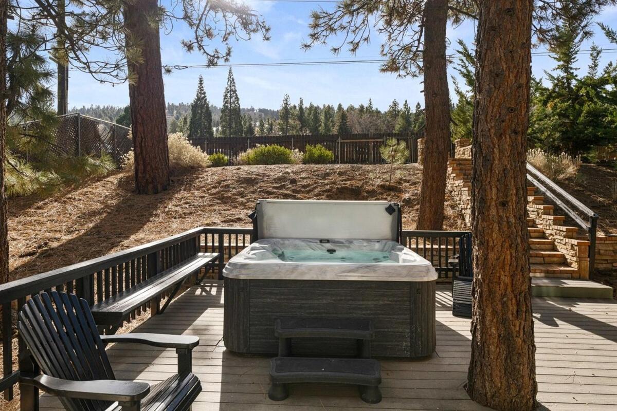 New Serenity Lodge Base Of Snow Summit Hot Tub ビッグ・ベアー・レイク エクステリア 写真