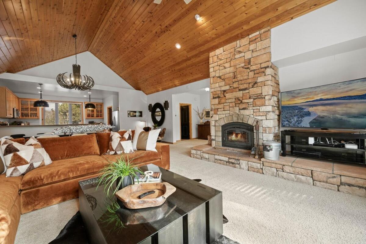 New Serenity Lodge Base Of Snow Summit Hot Tub ビッグ・ベアー・レイク エクステリア 写真
